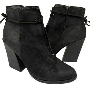 Very Volatile 8.5 black Suede / Leather single lace 4 inch heel ankle boots …